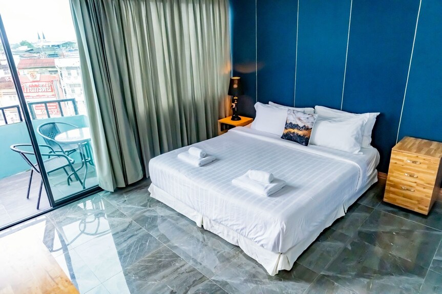 Deluxe Double Room - Balcony